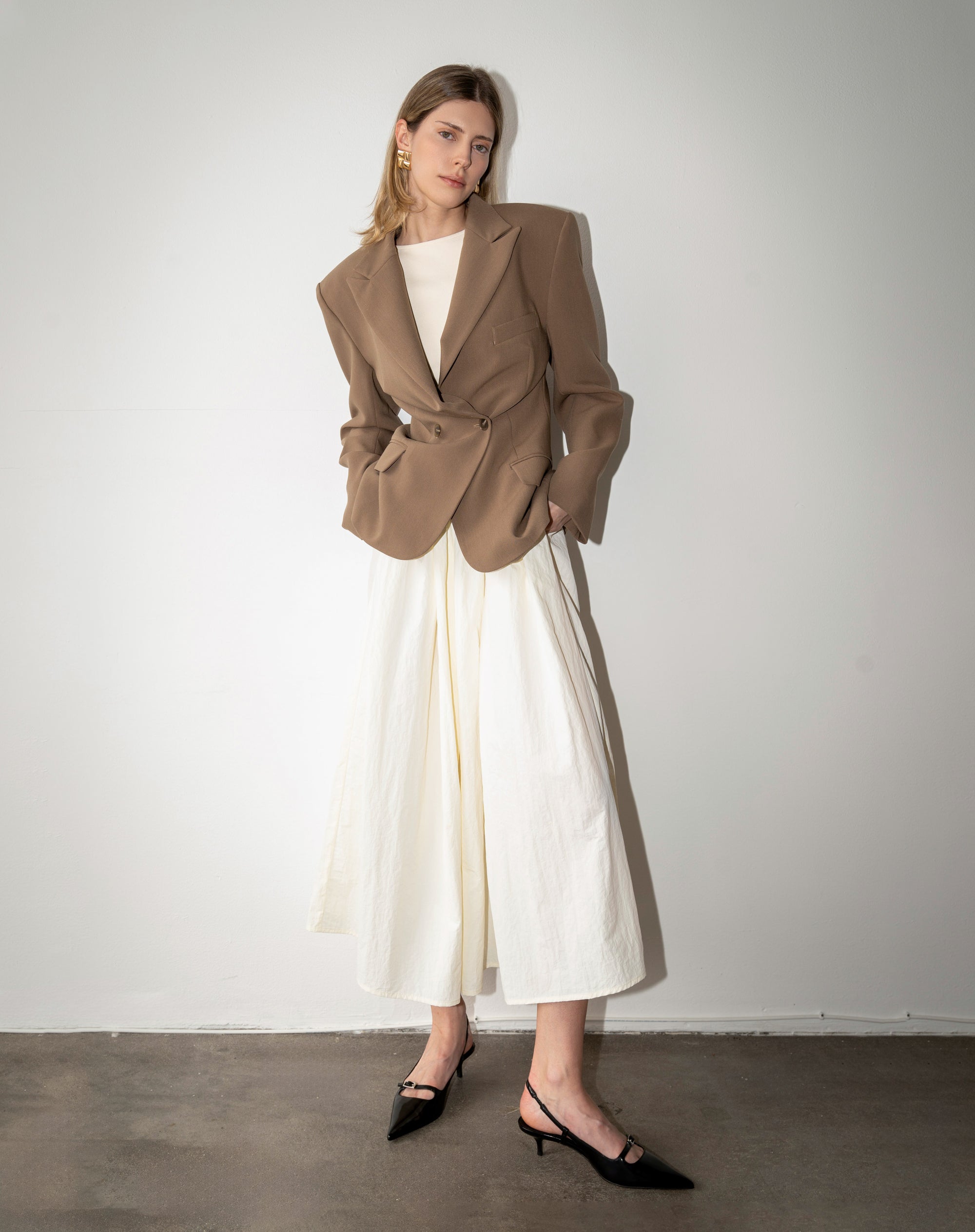 Sadie Oversized Shoulder Cinched Blazer, Umber[Pre Order]