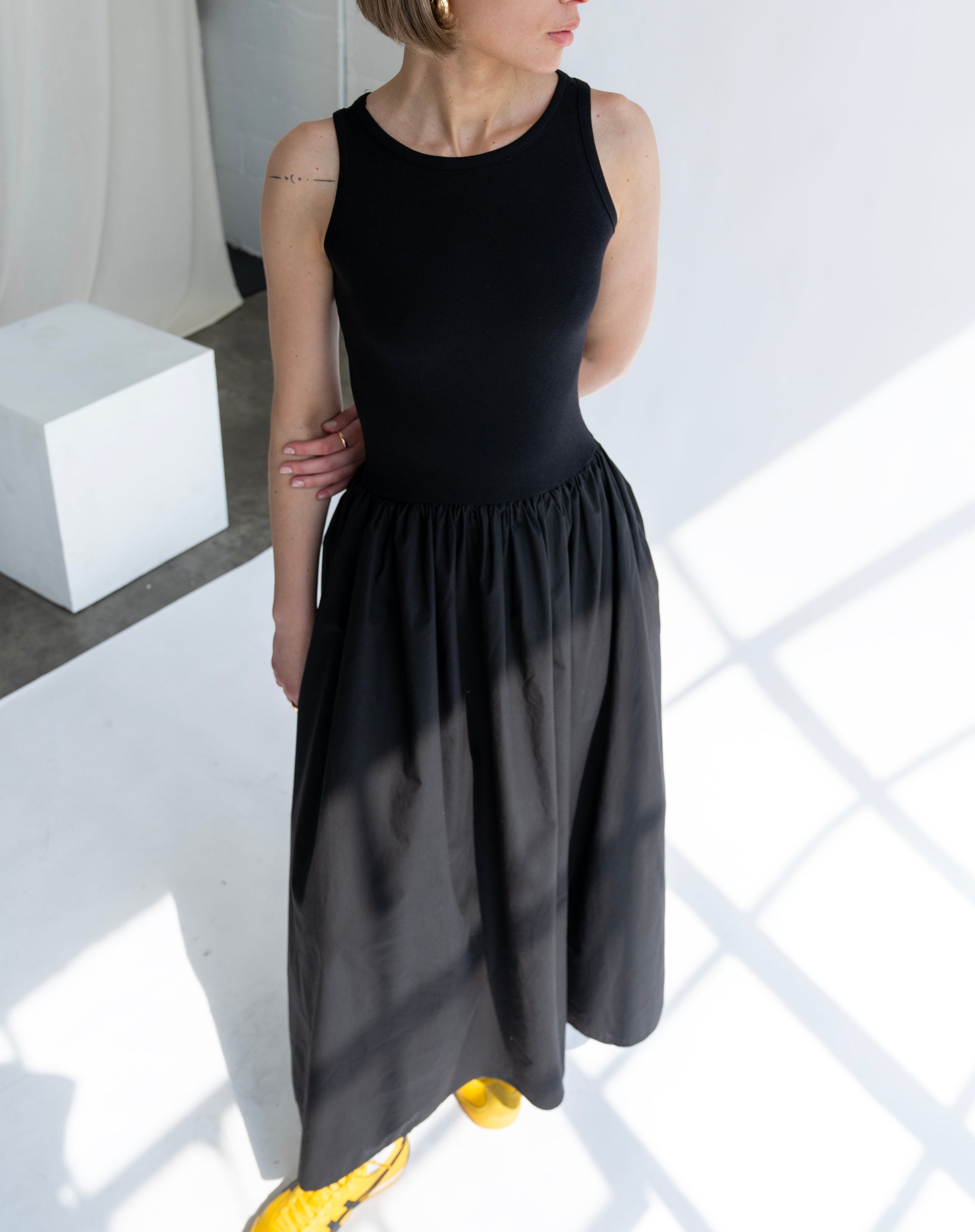 Arlo Sleeveless Flared Maxi Dress, Black