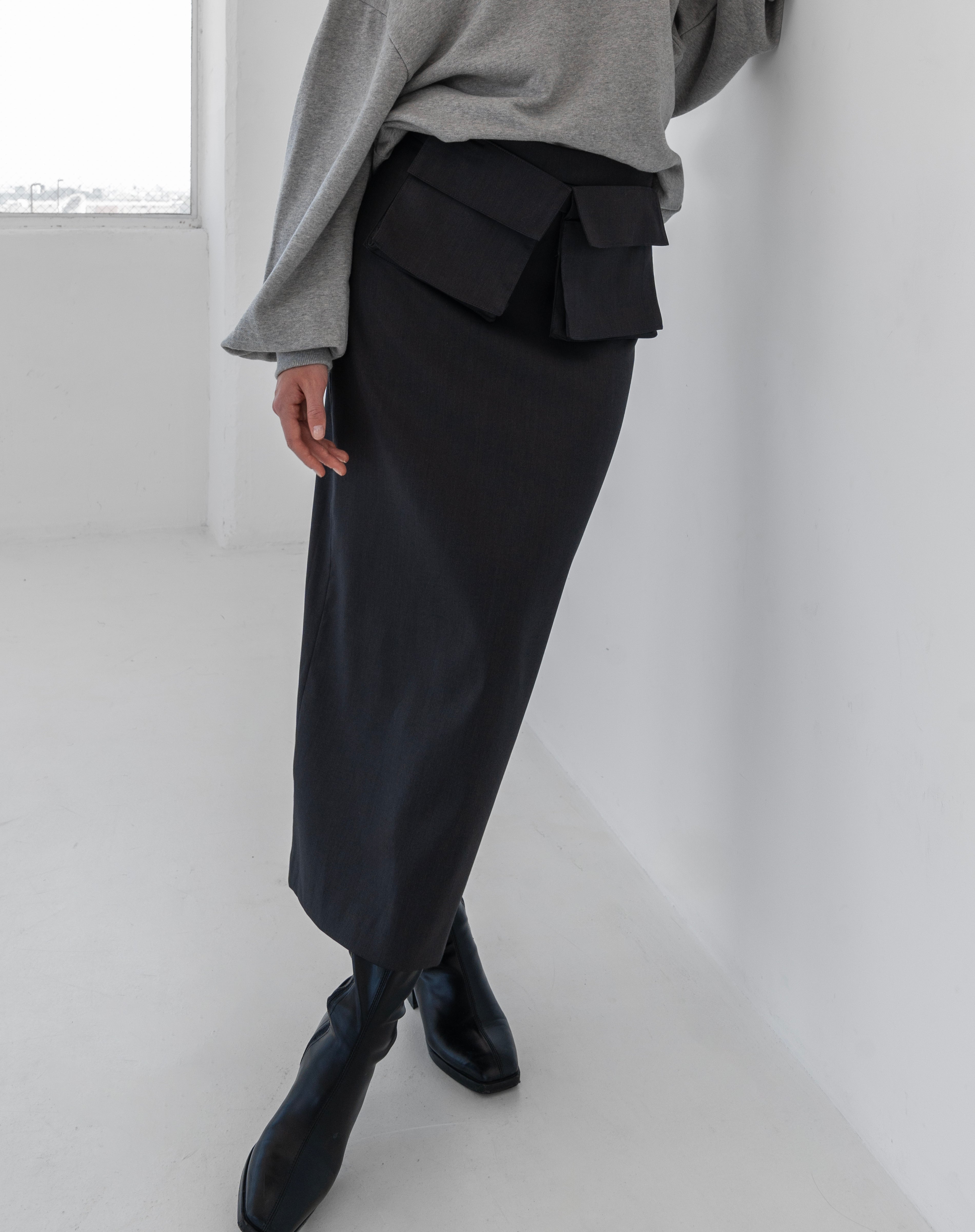 Riley Pocket Midi Skirt, Charcoal