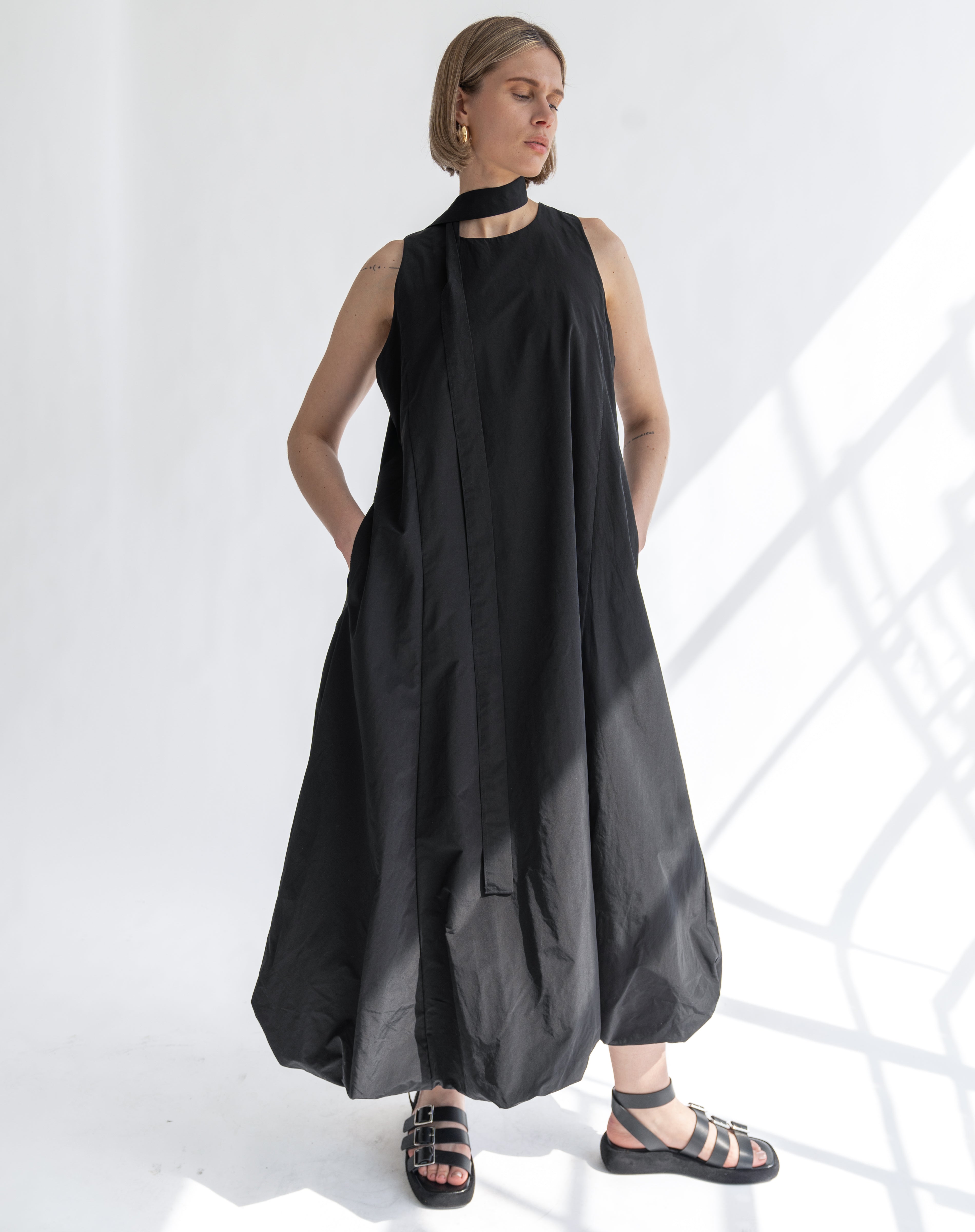 Anya A Line Puffed Hem Maxi Dress, Black