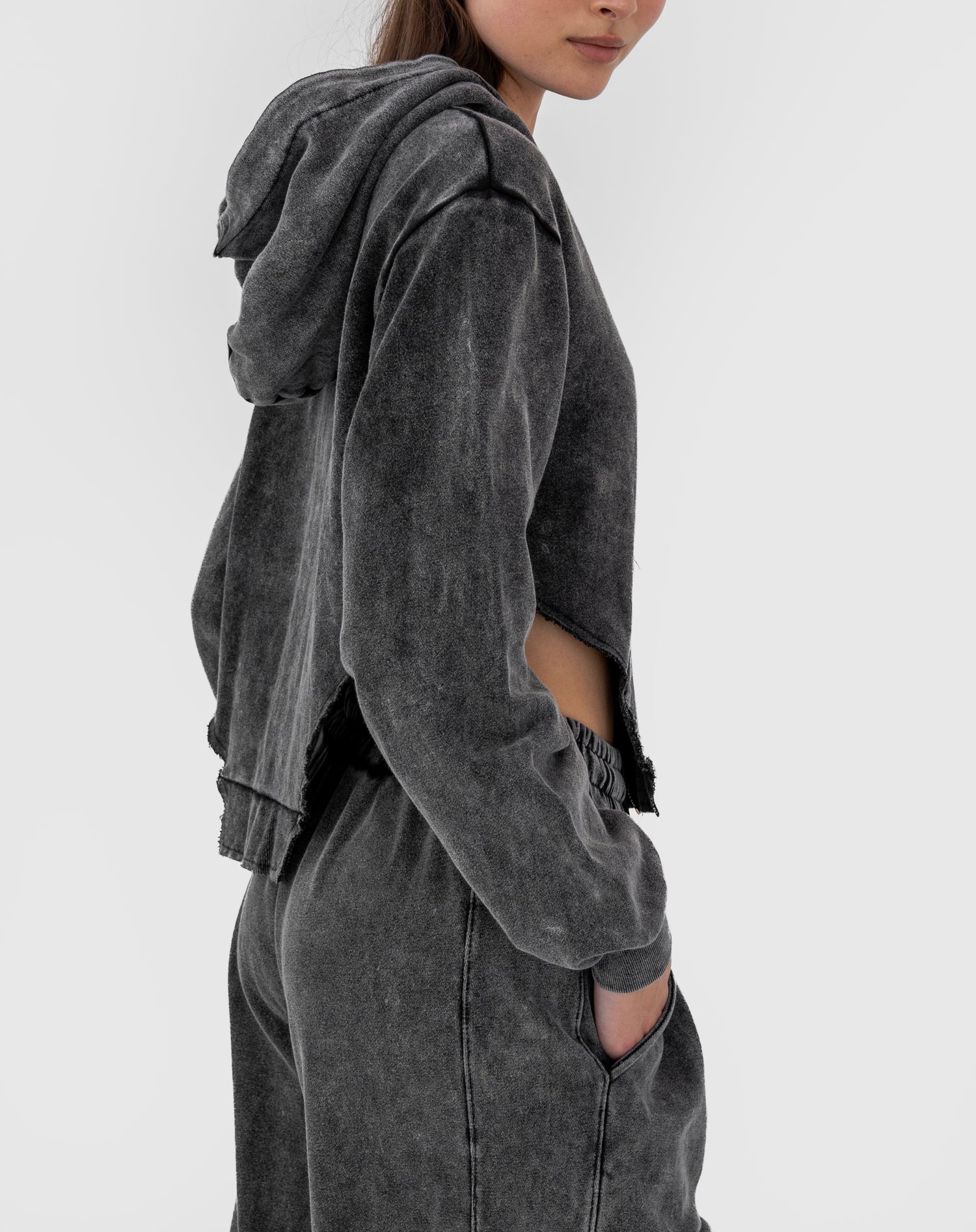 Emerson Vintage Washed Cropped Sweatshirt, Charcoal