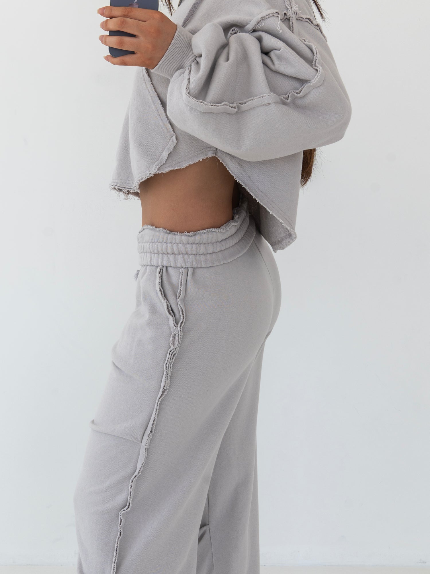 Sienna Open Seams Cropped Sweatshirt / Light Grey