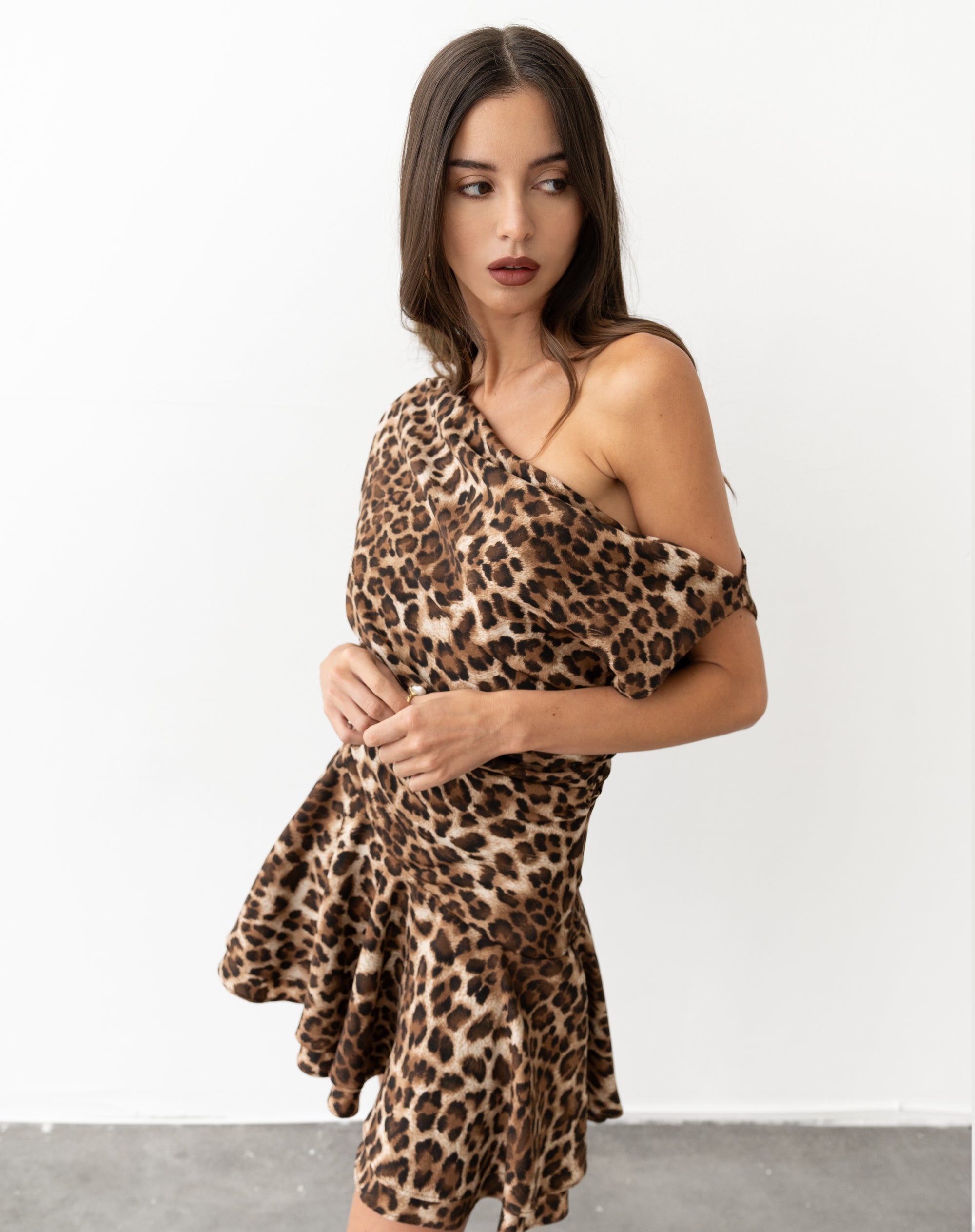 Molly Asymmetrical Shoulder Mini Dress, Leopard