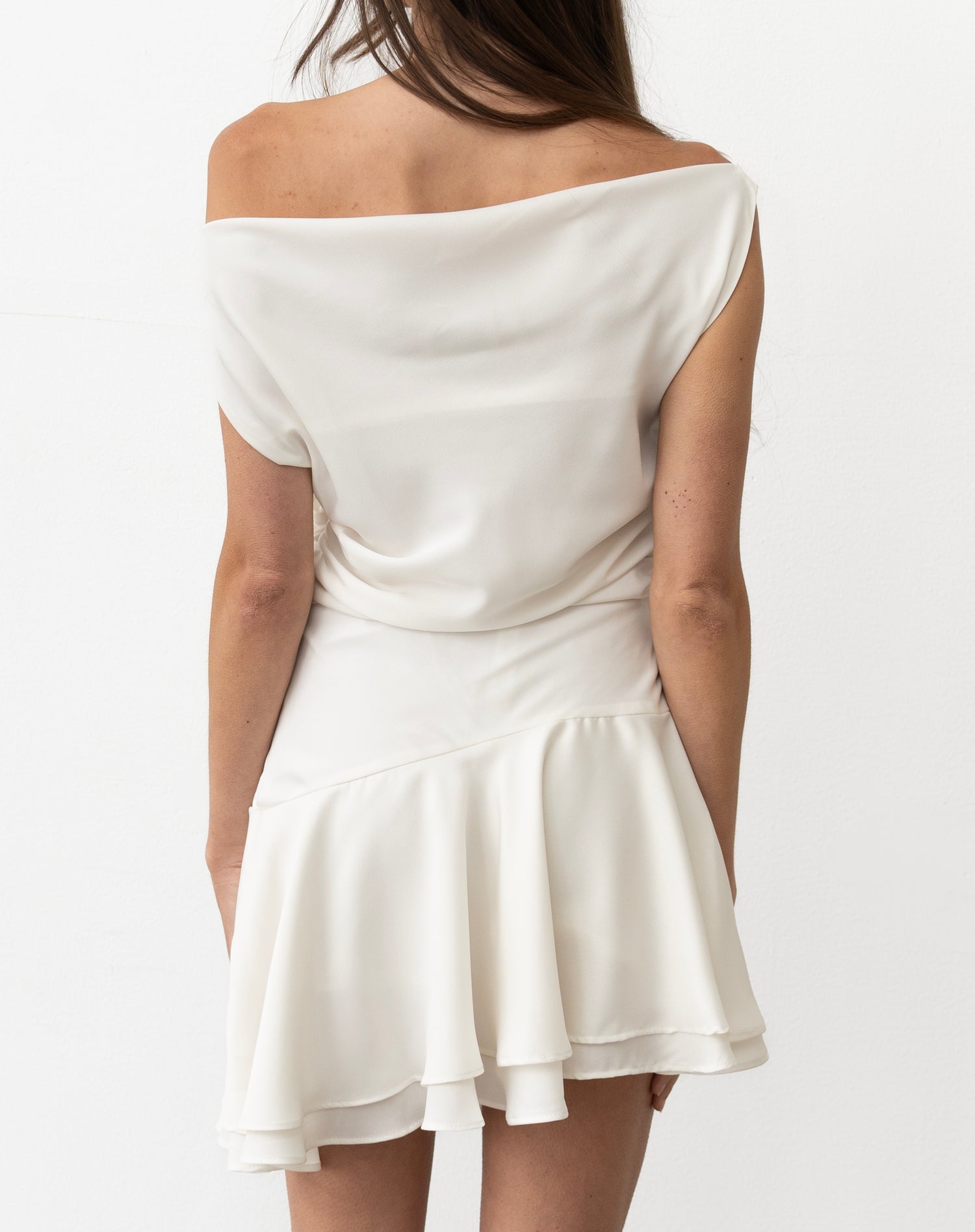 Jade Low Waist Pleated Skirt, White