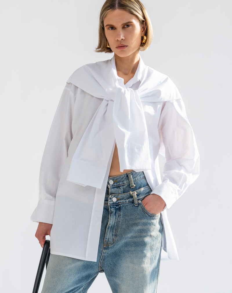 Camisa extragrande con lazo frontal de Soren, blanco
