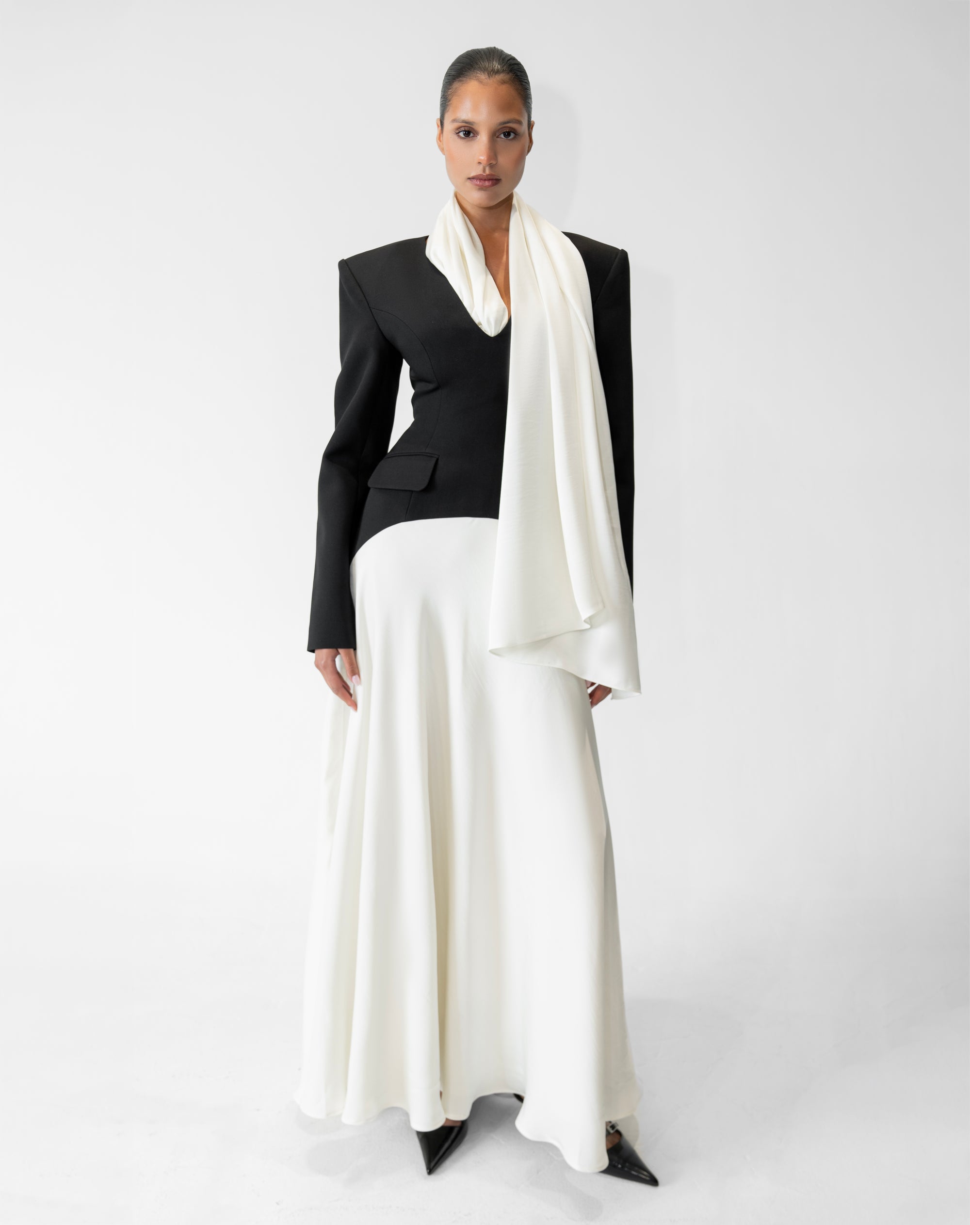 Phoebe Dress With Scarf, Black/White