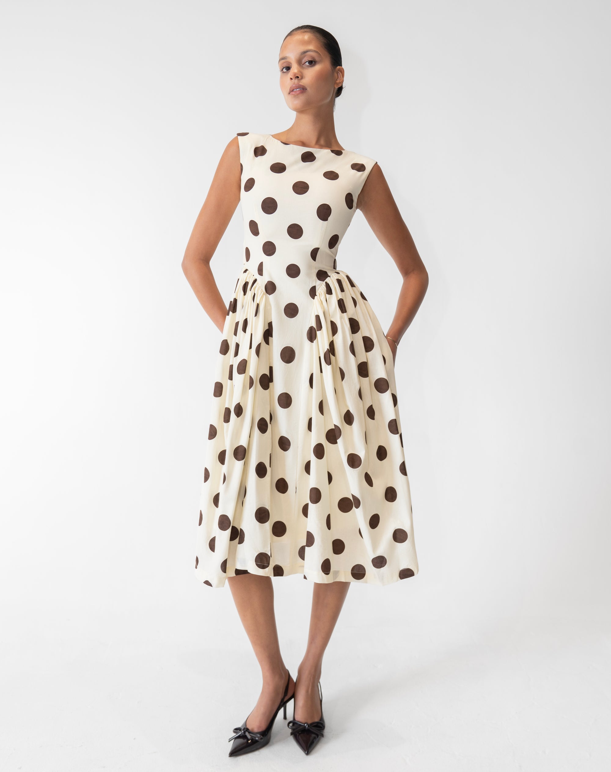Chloe Dress, Brown Polka L / Brown Polka Chloe Dress, Brown Polka L / Brown Polka