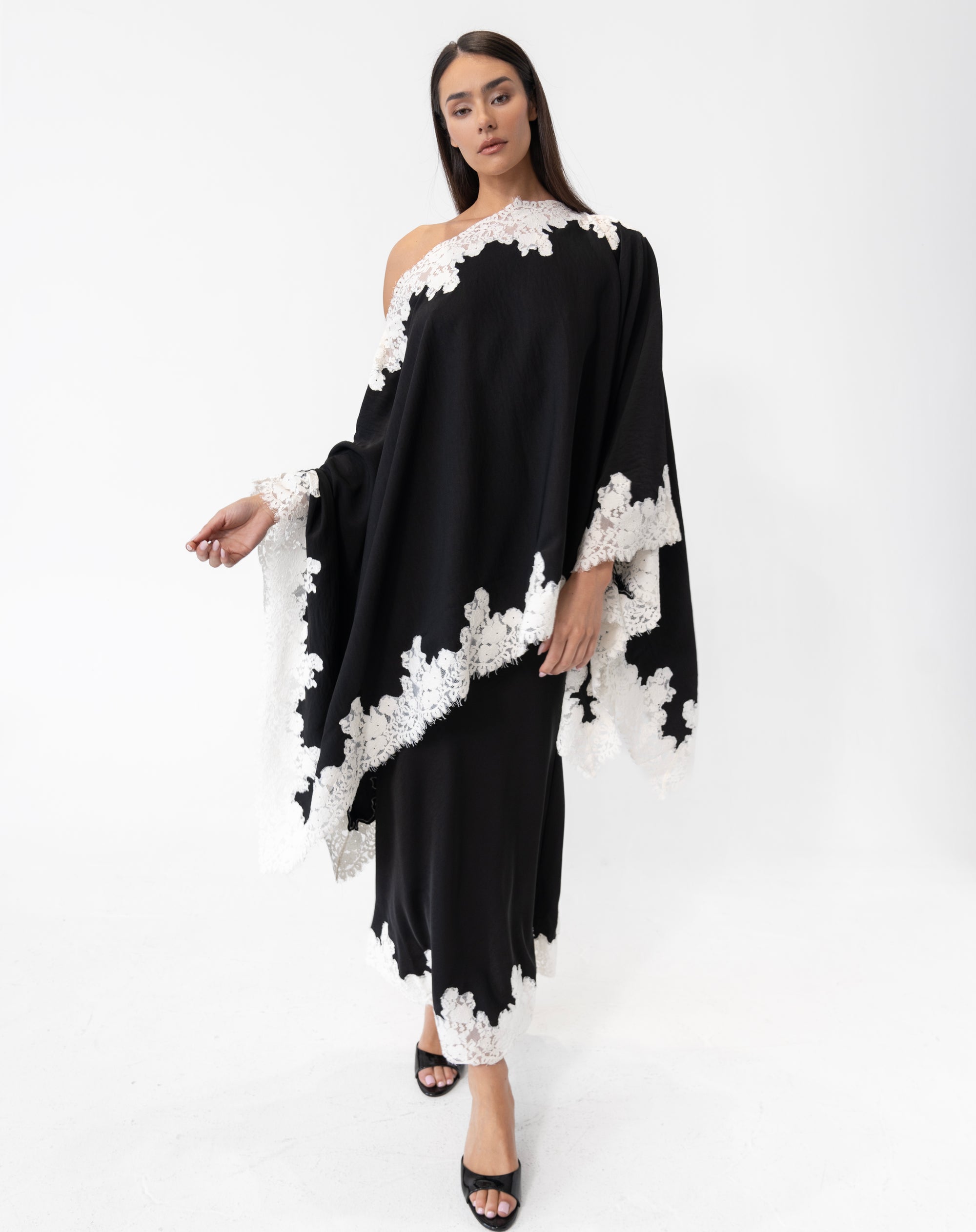 Heather Lace Skirt, Black