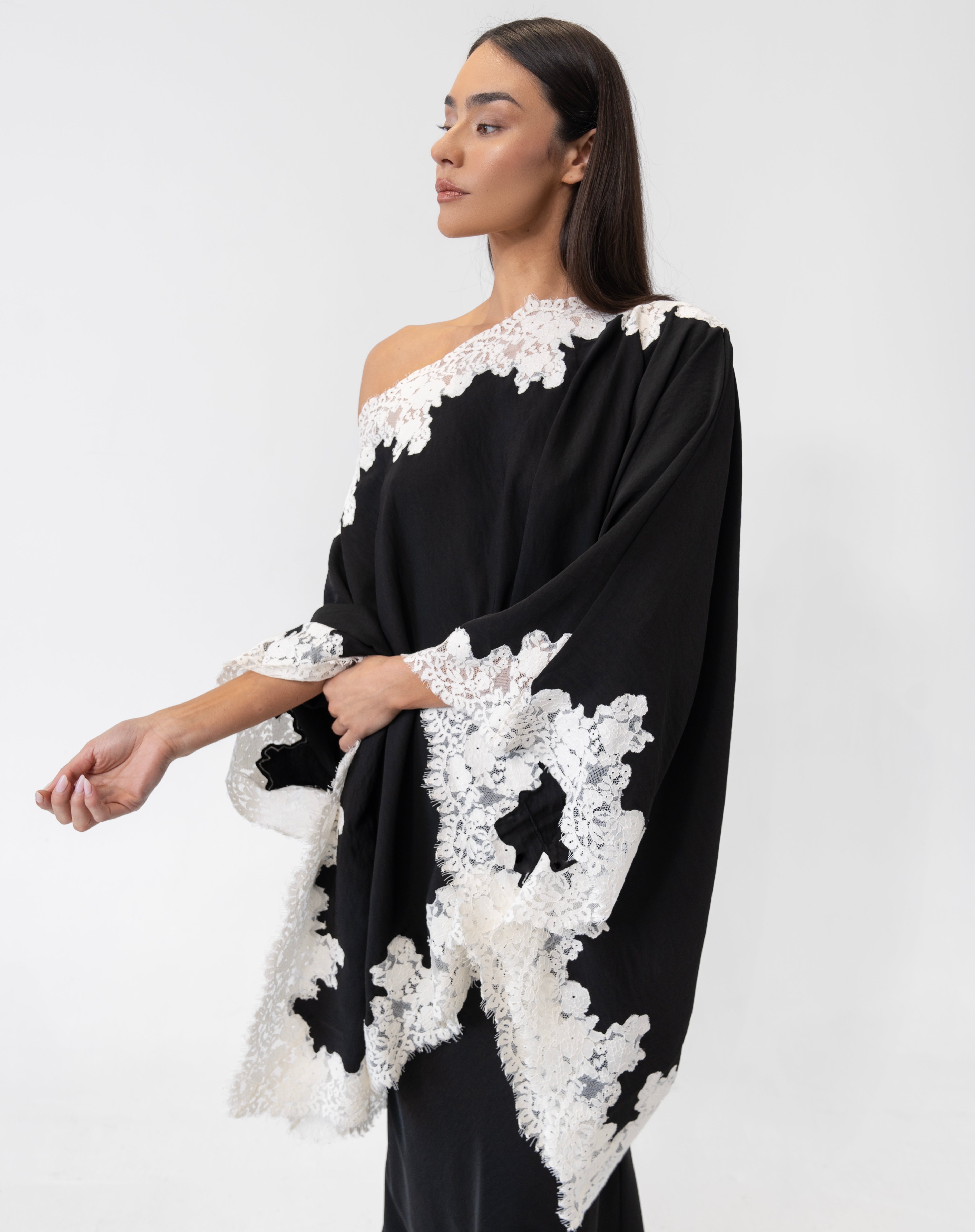 Elsie Lace Cape Top, Black | The Bekk
