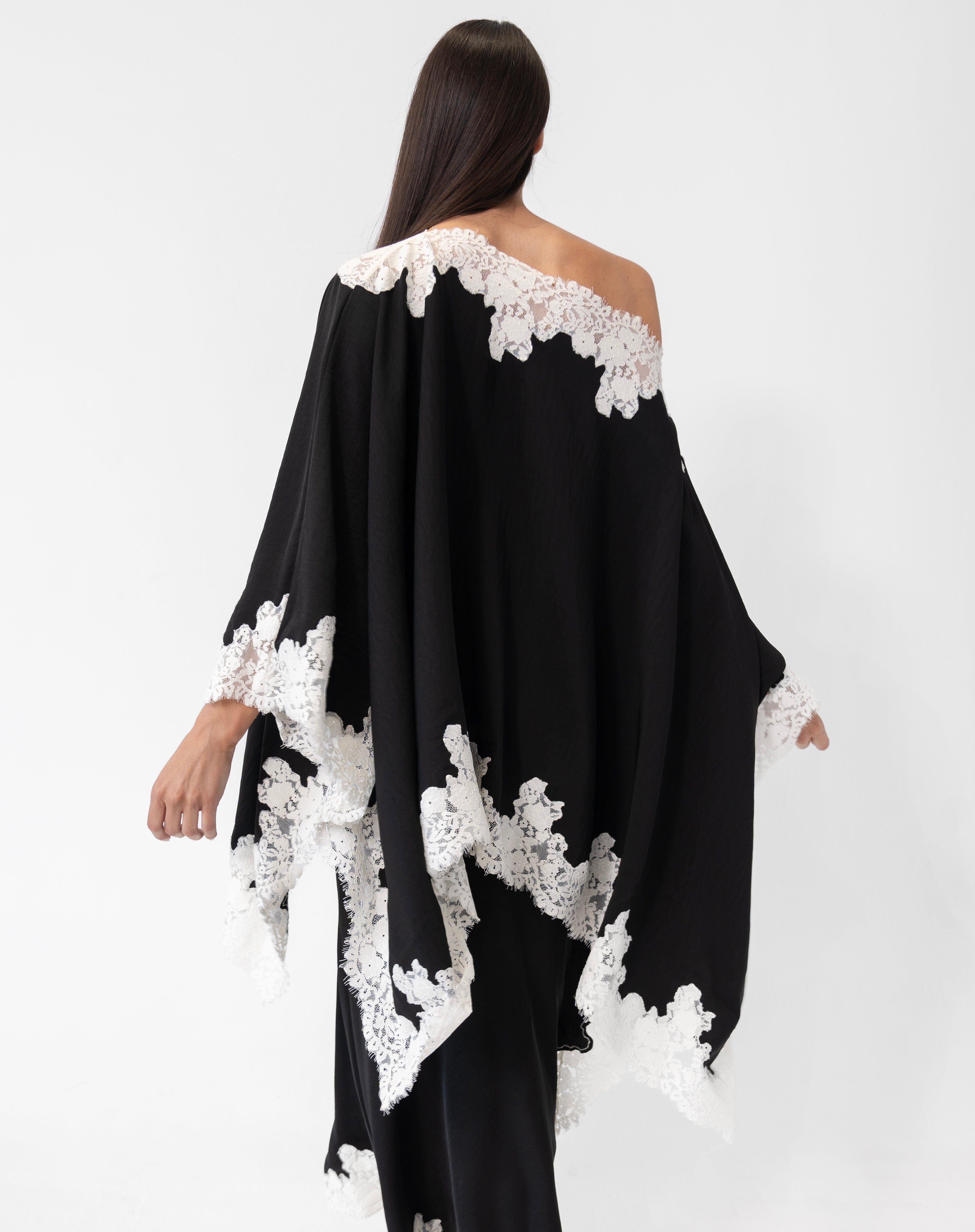 Elsie Lace Cape Top, Black | The Bekk