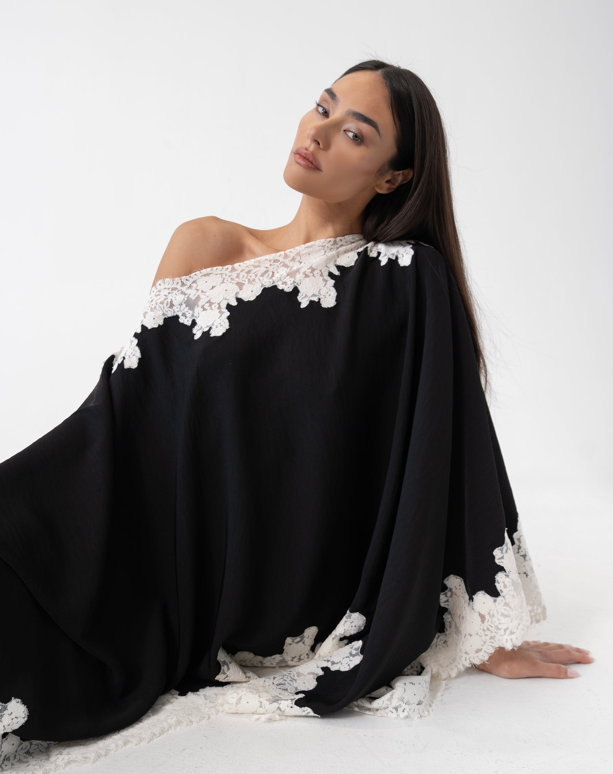 Elsie Lace Cape Top, Black