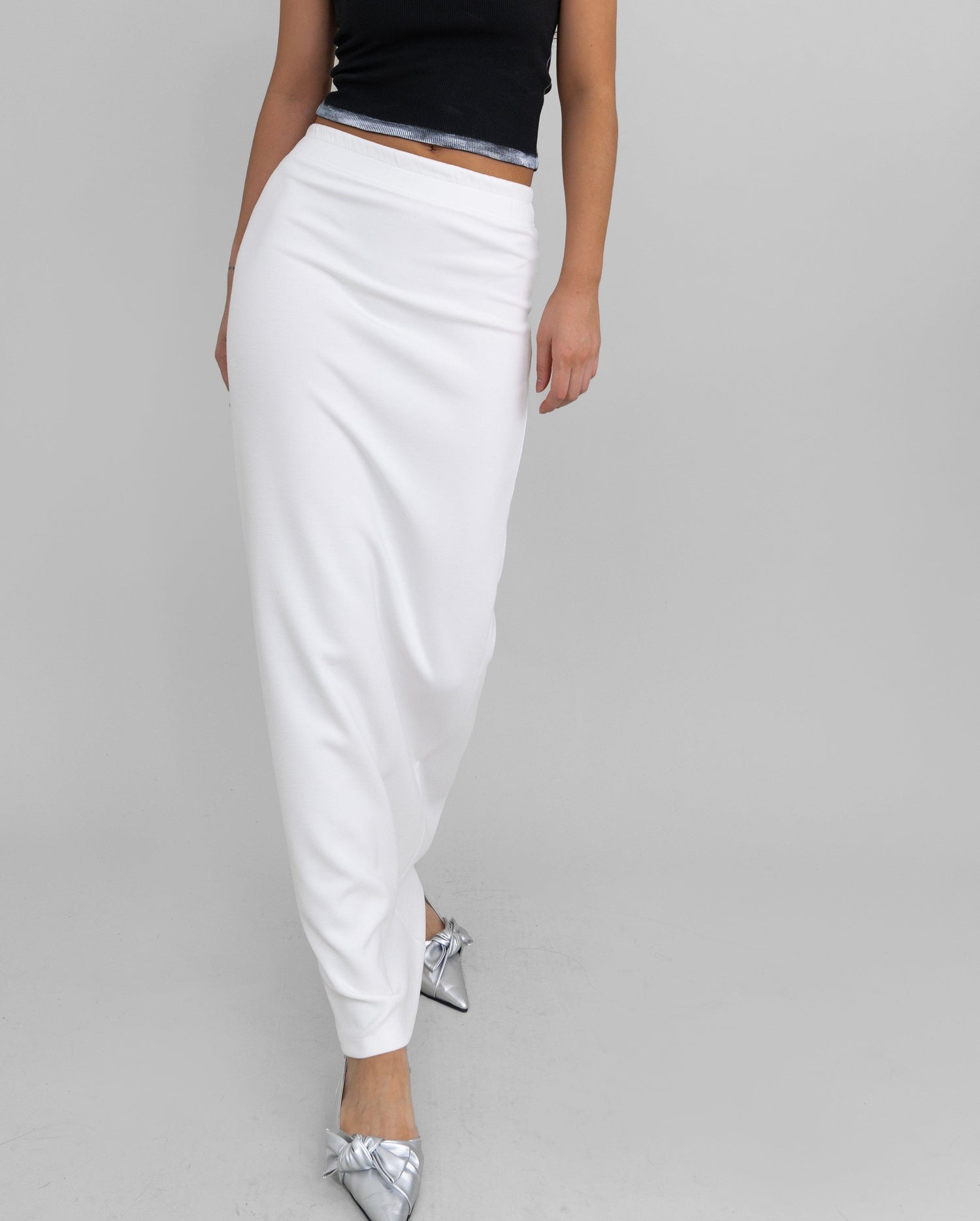 Jesse Fitted Tight Maxi Skirt / White - The Bekk